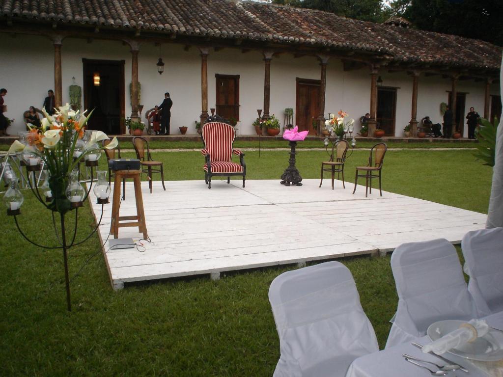 Parador-Museo Santa Maria La Trinitaria Exteriör bild